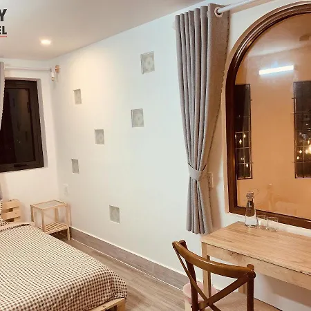 Stay Hostel 2 - 350M From The Ferry Rạch Giá Exterior photo